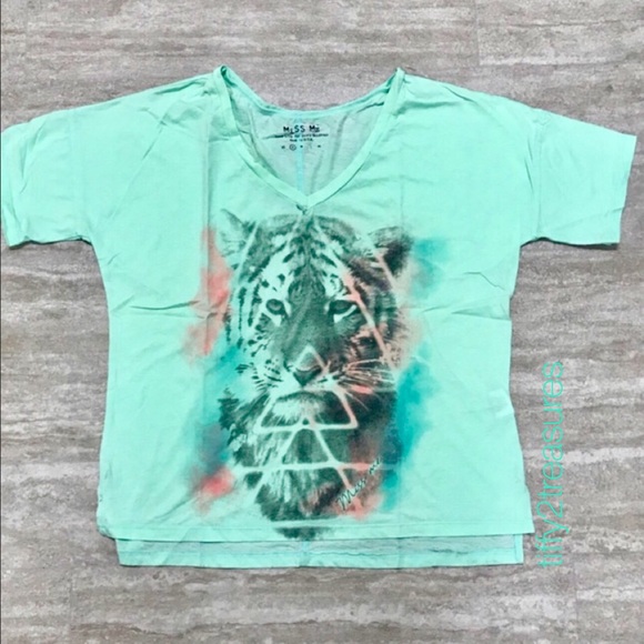 🔥SALE!🔥Miss Me Tee- M - Picture 2 of 5